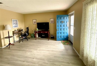 This home has  2-bedrooms, 2-bathrooms, 1,129 square feet and a on Mainlands Golf Club in Florida - for sale on GolfHomes.com, golf home, golf lot