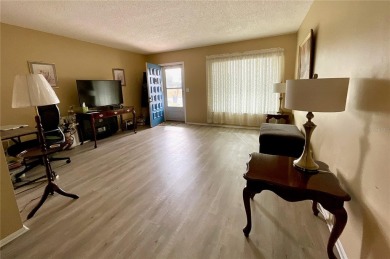 This home has  2-bedrooms, 2-bathrooms, 1,129 square feet and a on Mainlands Golf Club in Florida - for sale on GolfHomes.com, golf home, golf lot