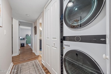 Fresh, bright, and move-in ready--this ground-floor 2BR/2BA on Olde Point Golf and Country Club in North Carolina - for sale on GolfHomes.com, golf home, golf lot