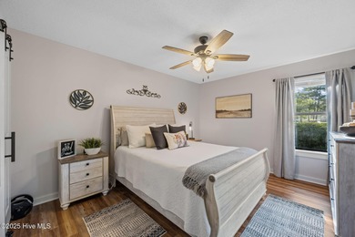 Fresh, bright, and move-in ready--this ground-floor 2BR/2BA on Olde Point Golf and Country Club in North Carolina - for sale on GolfHomes.com, golf home, golf lot