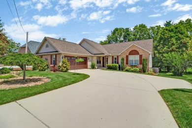 GOLF FRONT!! Enjoy great views from the deck of this 1,675 on Heatherhurst Golf Course in Tennessee - for sale on GolfHomes.com, golf home, golf lot
