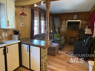 Wow! Live at a resort and vacation every day at Terrace Lakes on Terrace Lakes Golf Resort in Idaho - for sale on GolfHomes.com, golf home, golf lot