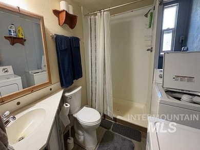 Wow! Live at a resort and vacation every day at Terrace Lakes on Terrace Lakes Golf Resort in Idaho - for sale on GolfHomes.com, golf home, golf lot