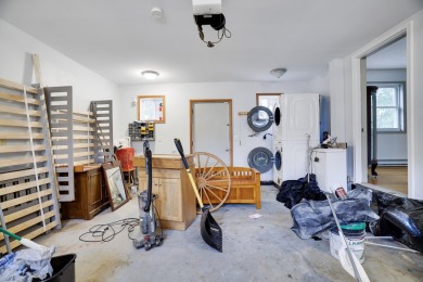 Step into this 3 bed 2 bath home and imagine placing your on Pocono Farms Country Club in Pennsylvania - for sale on GolfHomes.com, golf home, golf lot
