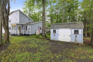 Step into this 3 bed 2 bath home and imagine placing your on Pocono Farms Country Club in Pennsylvania - for sale on GolfHomes.com, golf home, golf lot