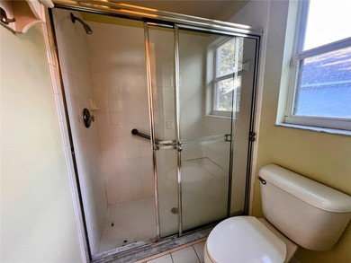 Under contract-accepting backup offers. Investor Special - Fixer on Kings Ridge Golf Club in Florida - for sale on GolfHomes.com, golf home, golf lot