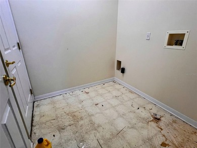 Under contract-accepting backup offers. Investor Special - Fixer on Kings Ridge Golf Club in Florida - for sale on GolfHomes.com, golf home, golf lot