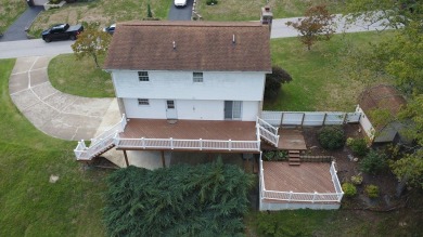 Well maintained all brick 2-story home in desirable Oglebay area on Speidel Golf Club At Oglebay in West Virginia - for sale on GolfHomes.com, golf home, golf lot