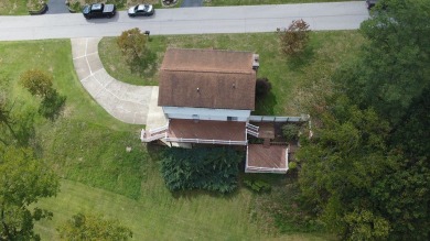 Well maintained all brick 2-story home in desirable Oglebay area on Speidel Golf Club At Oglebay in West Virginia - for sale on GolfHomes.com, golf home, golf lot