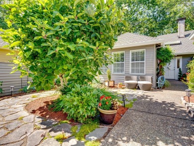 Enjoy resort-style living at Charbonneau! This 2 bed 2 bath on Charbonneau Golf Club in Oregon - for sale on GolfHomes.com, golf home, golf lot