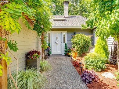 Enjoy resort-style living at Charbonneau! This 2 bed 2 bath on Charbonneau Golf Club in Oregon - for sale on GolfHomes.com, golf home, golf lot