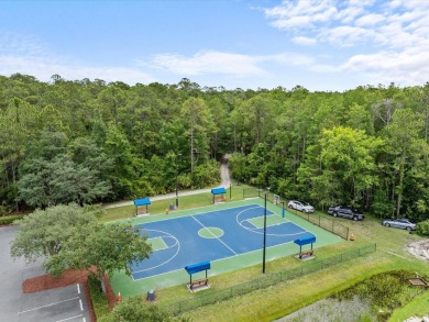 Bonus Room Included! Here's your opportunity to own a great pool on Stoneybrook East Golf Club in Florida - for sale on GolfHomes.com, golf home, golf lot