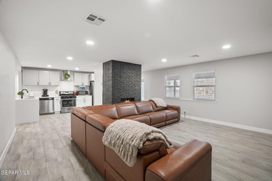 Welcome to this fully renovated Horizon Heights home, ideally on Emerald Springs Golf Course in Texas - for sale on GolfHomes.com, golf home, golf lot