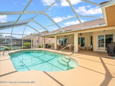 Spacious 3/2/2 well-maintained pool home with split floor plan on Seven Hills Golfers Club in Florida - for sale on GolfHomes.com, golf home, golf lot