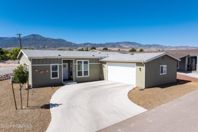 Spacious, Well Maintained 1664 SF, 3 Bedroom Home Located in On on Pine Shadows Golf Course in Arizona - for sale on GolfHomes.com, golf home, golf lot