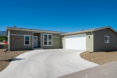 Spacious, Well Maintained 1664 SF, 3 Bedroom Home Located in On on Pine Shadows Golf Course in Arizona - for sale on GolfHomes.com, golf home, golf lot