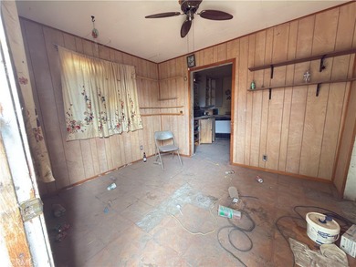 INVESTMENT OPPORTUNITY!!! Located minutes from the Colorado on Blythe Municipal Golf Course in California - for sale on GolfHomes.com, golf home, golf lot