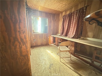 INVESTMENT OPPORTUNITY!!! Located minutes from the Colorado on Blythe Municipal Golf Course in California - for sale on GolfHomes.com, golf home, golf lot