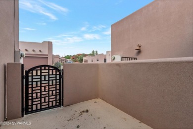 Custom single family residence in Sedona Villas. Single level on Canyon Mesa Country Club in Arizona - for sale on GolfHomes.com, golf home, golf lot