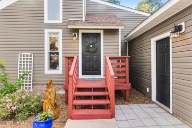 Welcome home to amenity-rich Fairfield Harbour. Three words to on Harbour Point Golf Club in North Carolina - for sale on GolfHomes.com, golf home, golf lot