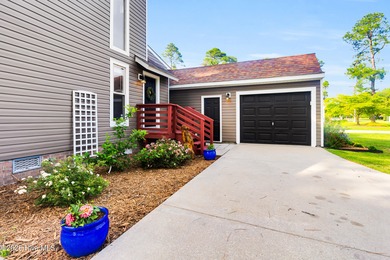 Welcome home to amenity-rich Fairfield Harbour. Three words to on Harbour Point Golf Club in North Carolina - for sale on GolfHomes.com, golf home, golf lot