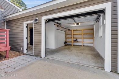 Welcome home to amenity-rich Fairfield Harbour. Three words to on Harbour Point Golf Club in North Carolina - for sale on GolfHomes.com, golf home, golf lot