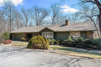 Welcome to 22 Dornoch Lane, a beautifully maintained home in the on Bella Vista Country Club - Scottsdale in Arkansas - for sale on GolfHomes.com, golf home, golf lot