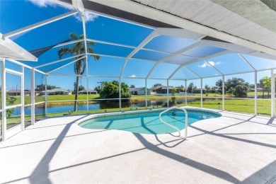 What a great price for this three bedroom/2 bath/2 car garage on Rotonda Golf and Country Club The Palms Course in Florida - for sale on GolfHomes.com, golf home, golf lot