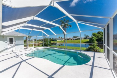 What a great price for this three bedroom/2 bath/2 car garage on Rotonda Golf and Country Club The Palms Course in Florida - for sale on GolfHomes.com, golf home, golf lot