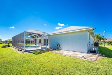 What a great price for this three bedroom/2 bath/2 car garage on Rotonda Golf and Country Club The Palms Course in Florida - for sale on GolfHomes.com, golf home, golf lot