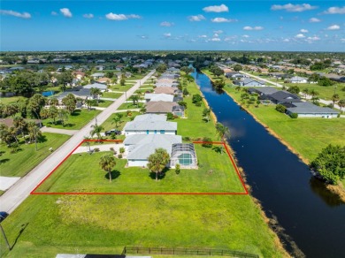 What a great price for this three bedroom/2 bath/2 car garage on Rotonda Golf and Country Club The Palms Course in Florida - for sale on GolfHomes.com, golf home, golf lot