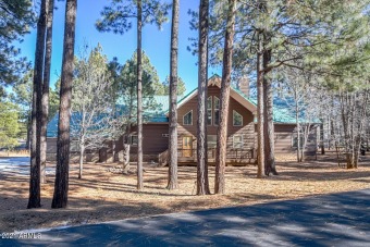 Amazing Log sided home on the 18th hole of the exclusive Pinetop on Pinetop Lakes Golf and Country Club in Arizona - for sale on GolfHomes.com, golf home, golf lot