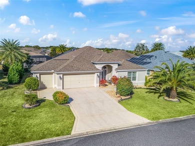 This custom Zinnia model home has so many upgrades! A rare find on Pennbrooke Fairways in Florida - for sale on GolfHomes.com, golf home, golf lot
