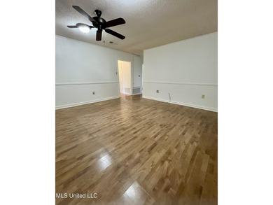 Welcome to this spacious 3-bedroom, 2-bath home offering 2,100 on Great Southern Golf Club in Mississippi - for sale on GolfHomes.com, golf home, golf lot