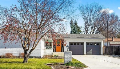 A classic mid-century ranch-style home directly across from on Hillcrest Country Club, Inc. in Idaho - for sale on GolfHomes.com, golf home, golf lot