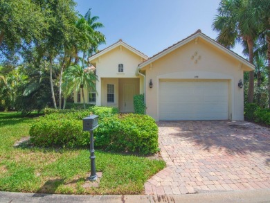 OWNER MOTIVATED! BRING AN OFFER! This captivating home features on Oak Harbor Country Club in Florida - for sale on GolfHomes.com, golf home, golf lot