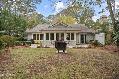 Beautifully updated 3 BR, 2.5 BA home in Dolphin Head area of on Dolphin Head Golf Club in South Carolina - for sale on GolfHomes.com, golf home, golf lot