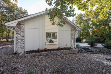 Single-level home with a scenic view of Coronado Golf Course 8th on Coronado Golf Course in Arkansas - for sale on GolfHomes.com, golf home, golf lot