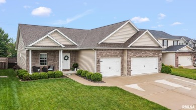 Stunning 4-Bedroom ranch home in Piper Glen subdivision with an on Piper Glen Golf Club in Illinois - for sale on GolfHomes.com, golf home, golf lot