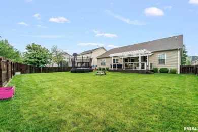 Stunning 4-Bedroom ranch home in Piper Glen subdivision with an on Piper Glen Golf Club in Illinois - for sale on GolfHomes.com, golf home, golf lot
