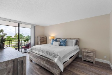 YOUR PARADISE HOME OR AN INVESTOR'S DREAM - REMODELED 1BR/1.5BA on Isla Del Sol Yacht and Country Club in Florida - for sale on GolfHomes.com, golf home, golf lot