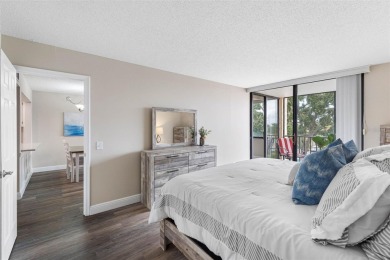 YOUR PARADISE HOME OR AN INVESTOR'S DREAM - REMODELED 1BR/1.5BA on Isla Del Sol Yacht and Country Club in Florida - for sale on GolfHomes.com, golf home, golf lot