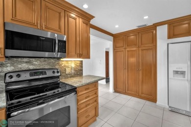 This stunning 2-bedroom, 2-bath villa in the desirable Emerald on The Club at Emerald Hills in Florida - for sale on GolfHomes.com, golf home, golf lot