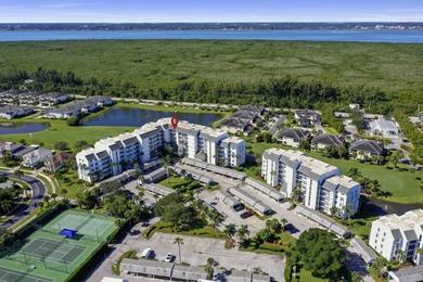 Beautifully updated 2 bedroom, 2 bath, 5th floor, furnished on Ocean Village Golf Course in Florida - for sale on GolfHomes.com, golf home, golf lot