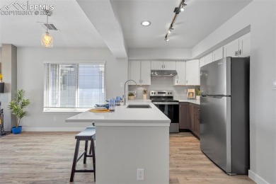 Completely and beautifully updated 2-bed, 2-bath condo with on Valley Hi Golf Course in Colorado - for sale on GolfHomes.com, golf home, golf lot