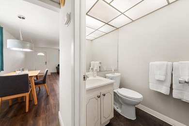 Carefree Florida Living in Kings Point's Premier 55+ Resort on Kings Point Executive Golf Course in Florida - for sale on GolfHomes.com, golf home, golf lot