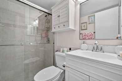 Beautifully updated 1-bedroom, 1-bath residence located in a on Sunrise Lakes Phase III in Florida - for sale on GolfHomes.com, golf home, golf lot