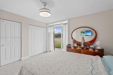 Beautifully updated 1-bedroom, 1-bath residence located in a on Sunrise Lakes Phase III in Florida - for sale on GolfHomes.com, golf home, golf lot
