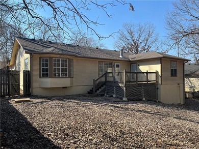 Outstanding price and location, new roof and gutters, very well on Bella Vista Country Club and Golf Course in Arkansas - for sale on GolfHomes.com, golf home, golf lot