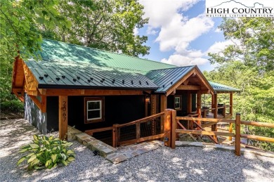 Beautifully renovated mountain cottage in Linville Land Harbor on Land Harbor Golf Course in North Carolina - for sale on GolfHomes.com, golf home, golf lot